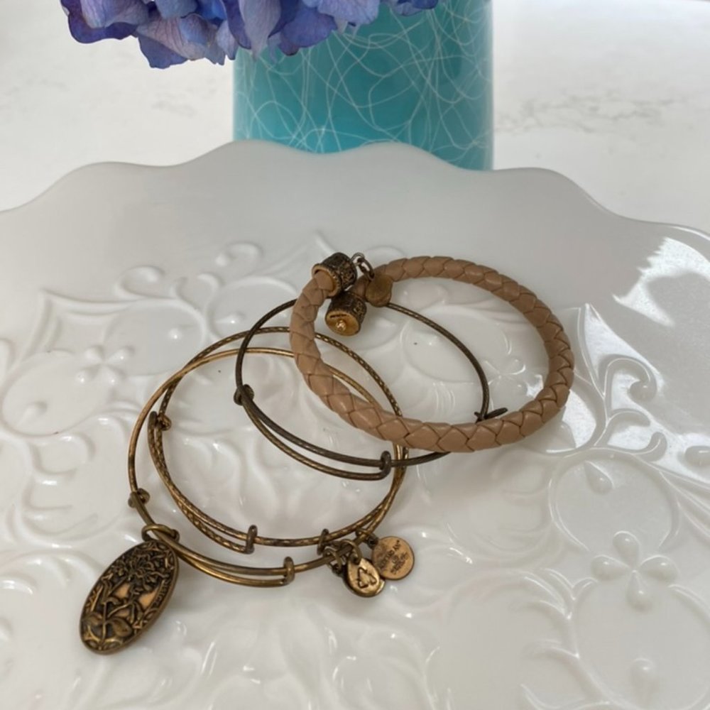 Alex & Ani 4 bracelet bundle